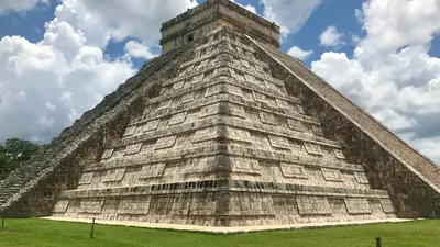 El Castillo pyramid at Chichen Itza